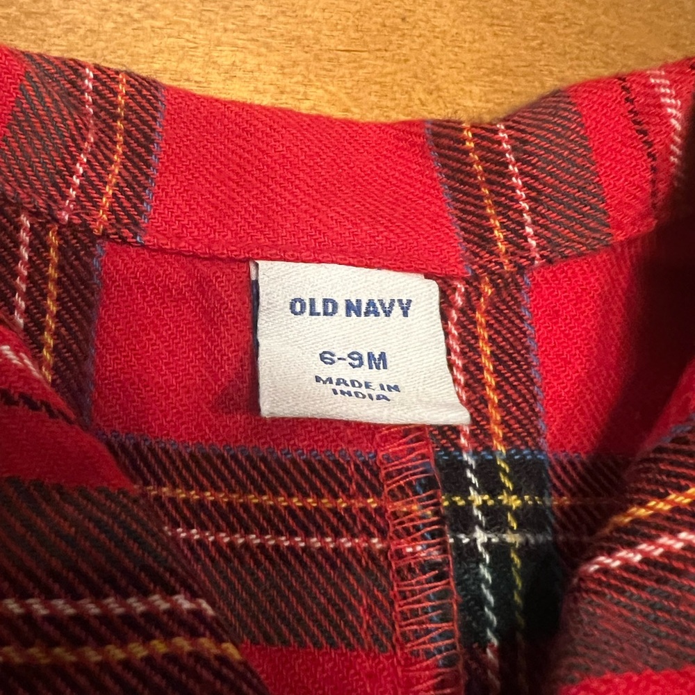 BOGO FREE: NWT TWO Old Navy Plaid Baby Rompers 6-9 Months - Picture 5 of 13